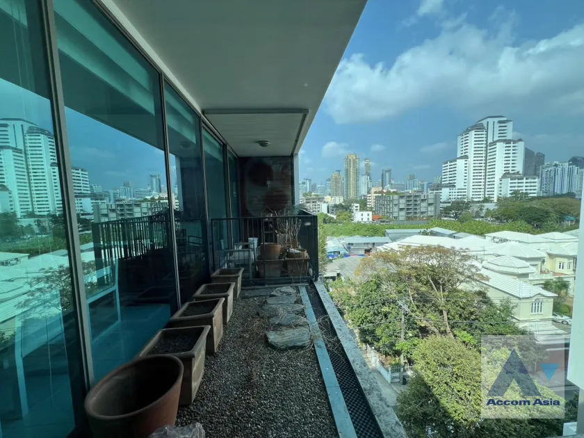 1  2 br Condominium For Sale in Sukhumvit ,Bangkok BTS Phrom Phong at Siamese Thirty Nine AA39234