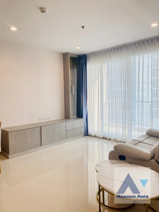 unit 2 Bedrooms  Condominium For Rent in Sathorn, Bangkok  near BRT Wat Dan (AA39237)