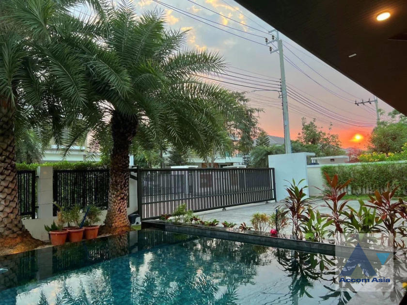 15  5 br House For Rent in Samutprakan ,Samutprakan ARL Ratchaprarop at Perfect Masterpiece Sukhumvit 77 AA39244