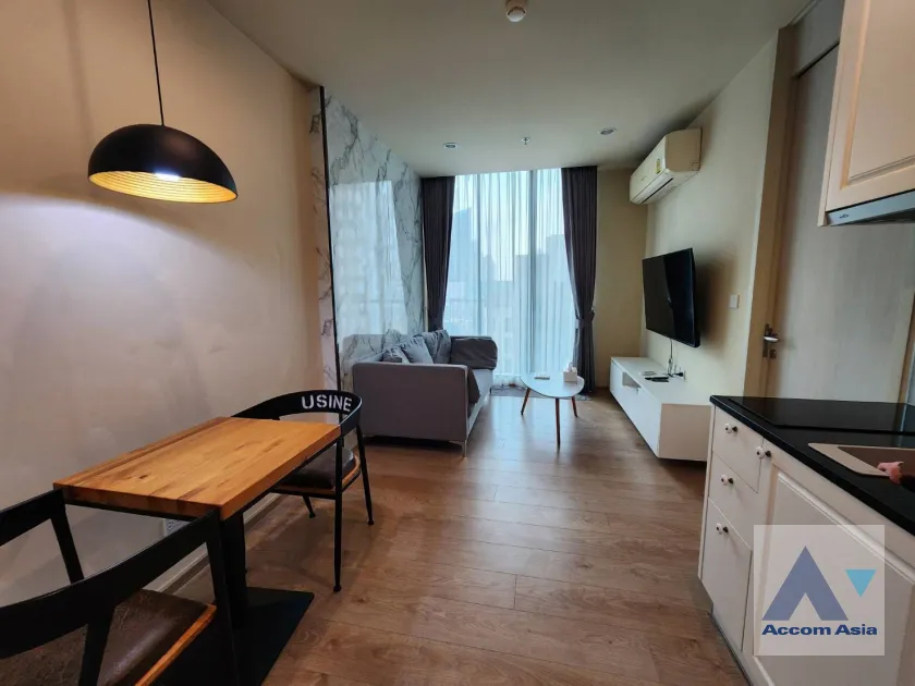unit 1 Bedroom  Condominium For Rent in Sukhumvit, Bangkok  near BTS Asok - MRT Sukhumvit (AA39249)