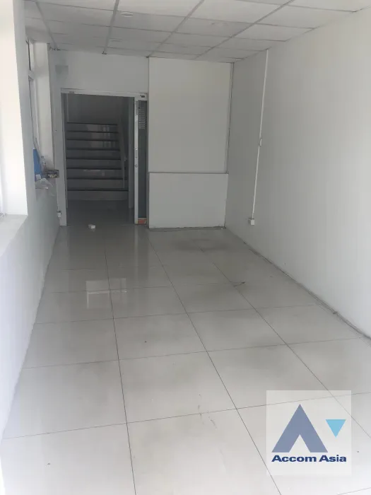 unit Building For Rent in Lat Phrao, Bangkok  (AA39257)
