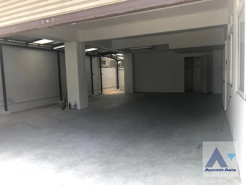 unit Building For Rent in Lat Phrao, Bangkok  (AA39257)