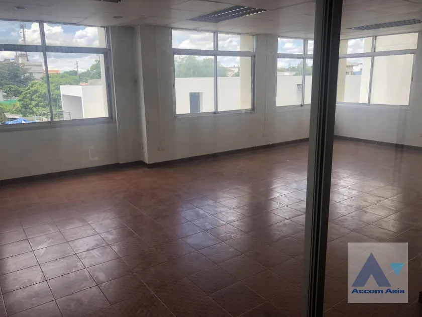 8  Building For Rent in Lat Phrao ,Bangkok  AA39257