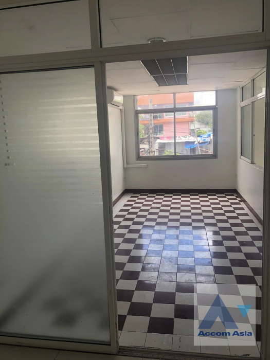 6  Building For Rent in Lat Phrao ,Bangkok  AA39257