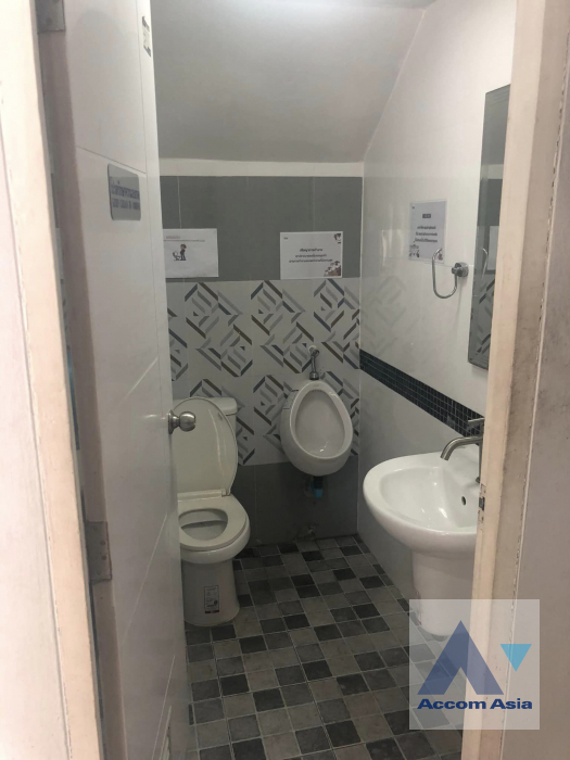 9  Building For Rent in Lat Phrao ,Bangkok  AA39257