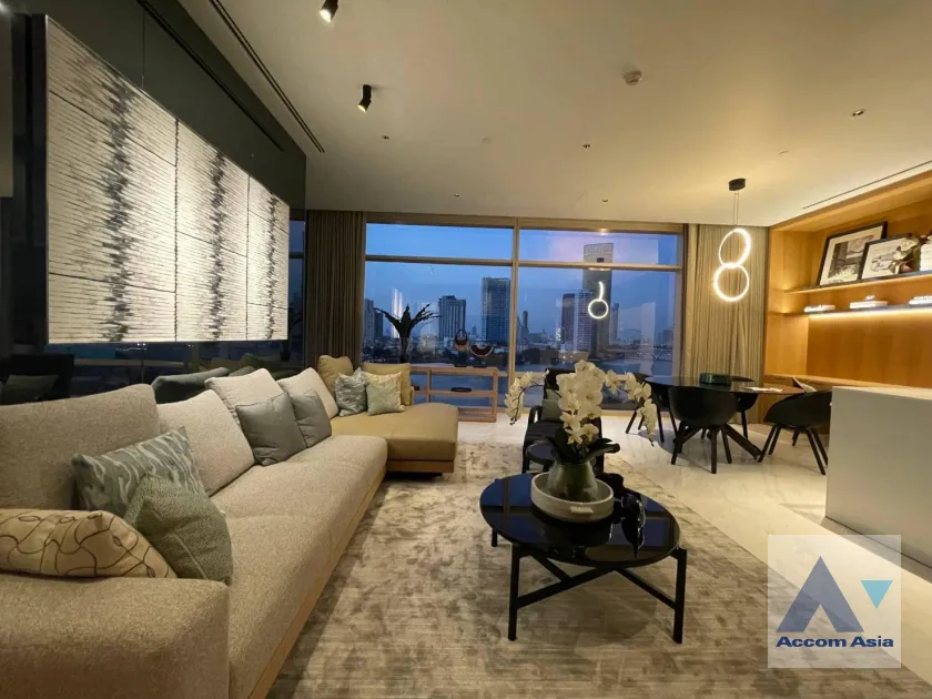 unit 2 Bedrooms  Condominium For Rent in Sathorn, Bangkok  near BTS Saphan Taksin (AA39259)