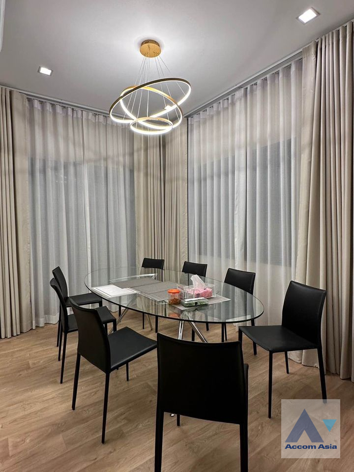 5  4 br House For Rent in Sukhumvit ,Bangkok BTS Punnawithi at The Gentry Sukhumvit 101 AA39268