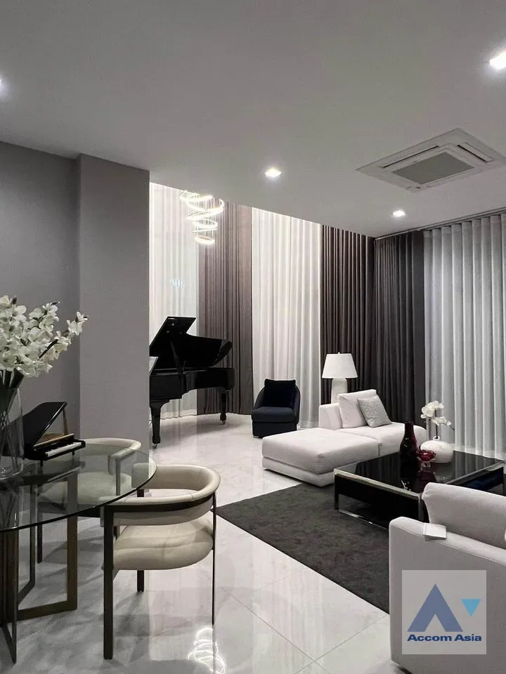 8  4 br House For Rent in Sukhumvit ,Bangkok BTS Punnawithi at The Gentry Sukhumvit 101 AA39268