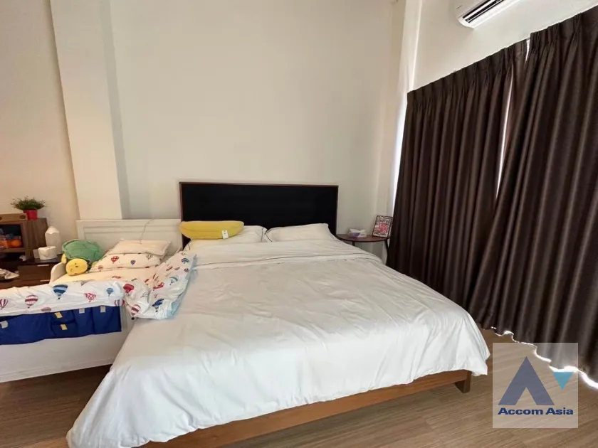 6  4 br Townhouse For Sale in Samutprakan ,Samutprakan  at Y Residence Sukhumvit 113 AA39276