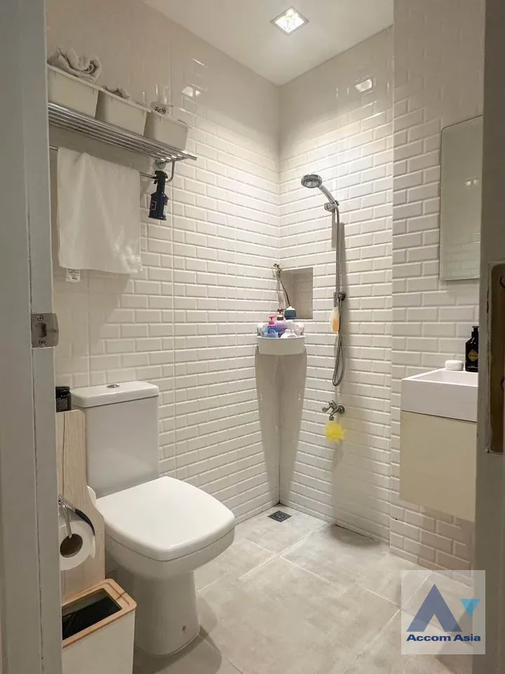 12  4 br Townhouse For Sale in Samutprakan ,Samutprakan  at Y Residence Sukhumvit 113 AA39276