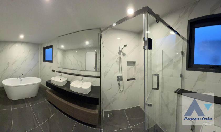 11  4 br House For Rent in Samutprakan ,Samutprakan BTS Bang Na at The City Bangna AA39281