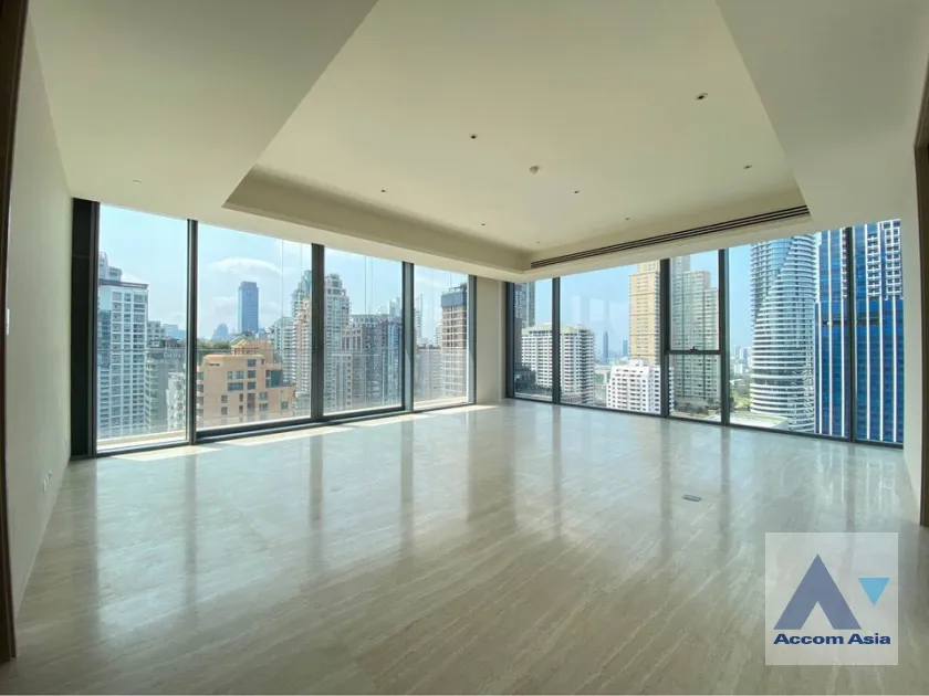 Pet friendly |  Scope Langsuan Condominium  3 Bedroom for Rent BTS Chitlom in Ploenchit Bangkok