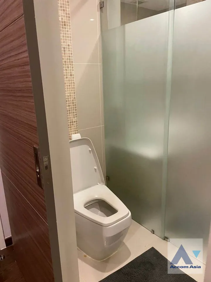 8  1 br Condominium For Rent in New Phetchaburi ,Bangkok MRT Phetchaburi at Q Asoke AA39286