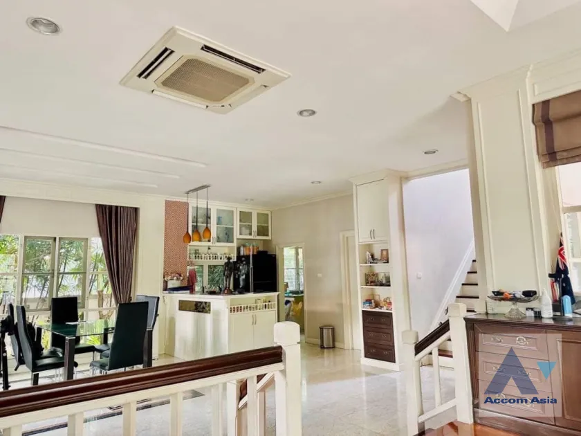 4  3 br House For Sale in Samutprakan ,Samutprakan  at Nantawan Village Srinakarin AA39290