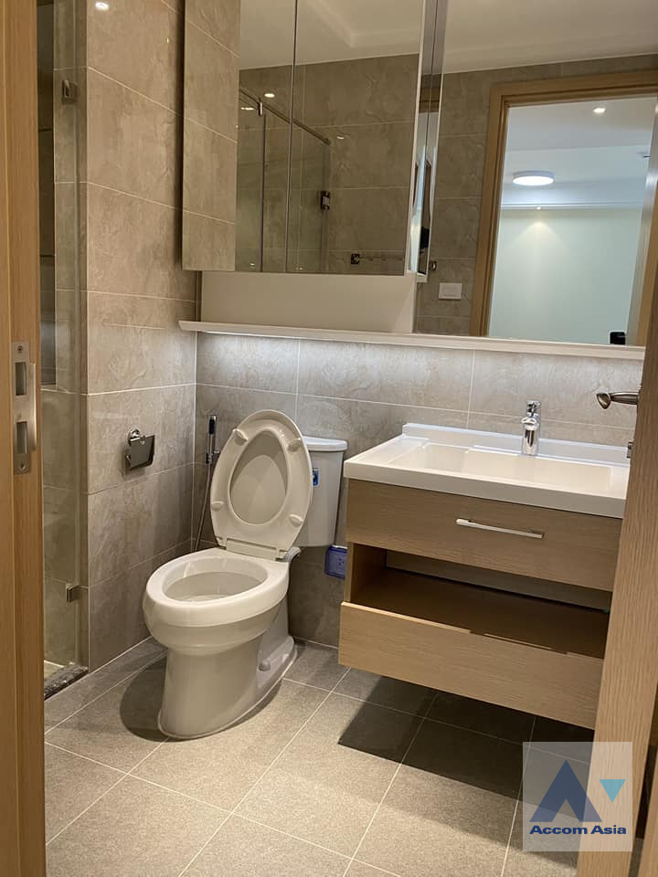 8  1 br Condominium for rent and sale in Sathorn ,Bangkok  at Regal Sathon - Naradhiwas AA39305