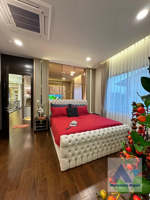 16  4 br House for rent and sale in Sukhumvit ,Bangkok  AA39310