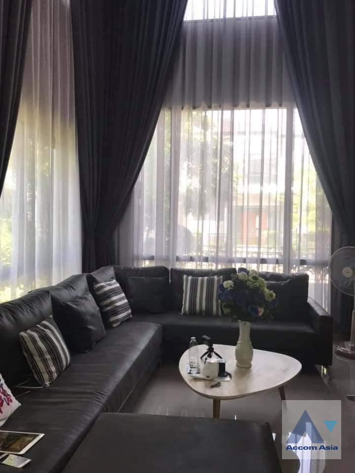  1  6 br House For Sale in Pattanakarn ,Bangkok  at The City Pattanakarn AA39324