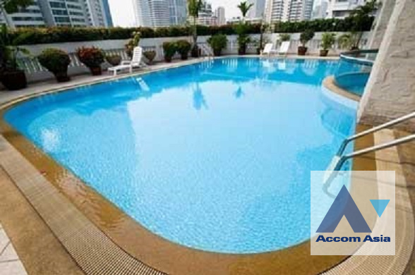  2  3 br Apartment For Rent in Sukhumvit ,Bangkok BTS Phrom Phong at Apartment with Top Facilities, Close to Emshere AA39351