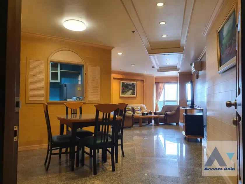 unit 2 Bedrooms  Condominium For Rent in Ploenchit, Bangkok  near BTS Ploenchit (AA39365)