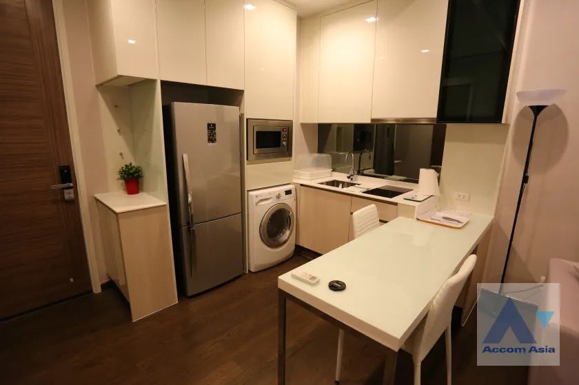 unit 1 Bedroom  Condominium For Rent in New Phetchaburi, Bangkok  near MRT Phetchaburi (AA39372)