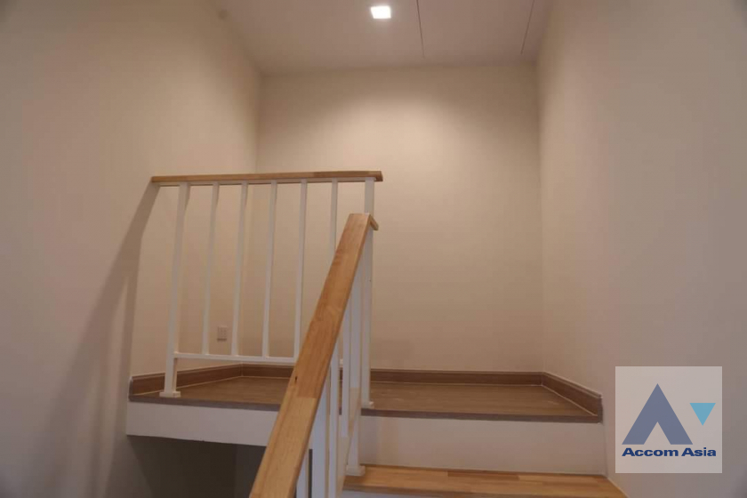 5  4 br Townhouse For Rent in Pattanakarn ,Bangkok  at  Eigen Phatthanakan AA39401