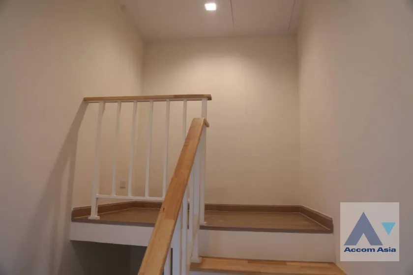 5  4 br Townhouse For Rent in Pattanakarn ,Bangkok  at  Eigen Phatthanakan AA39401
