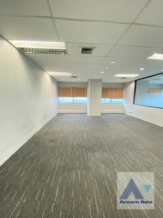 7  Office Space for rent and sale in Charoen Nakhon ,Bangkok BTS Wongwian Yai - BTS Krung Thon Buri at Sinn Sathorn Tower AA39404
