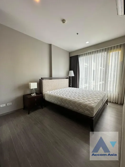 unit 2 Bedrooms  Condominium For Rent in Charoen Nakhon, Bangkok  near BTS Wongwian Yai (AA39421)