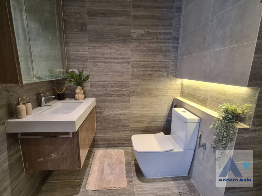 8  2 br Condominium For Rent in Ploenchit ,Bangkok BTS Ploenchit at Craft Ploenchit AA39423