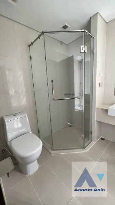 10  2 br Condominium For Rent in Sukhumvit ,Bangkok BTS Phra khanong at Le Luk AA39424