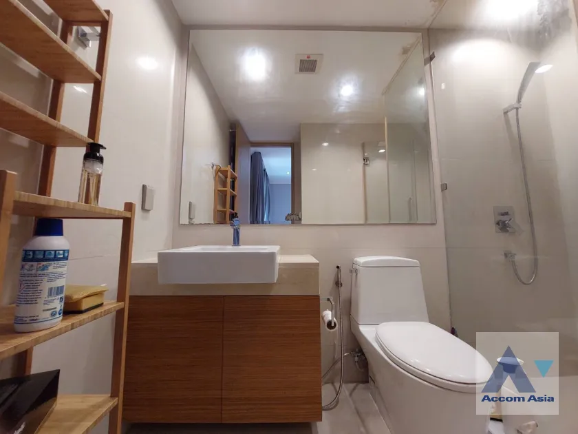 15  1 br Condominium For Sale in Sathorn ,Bangkok BRT Nararam 3 at The Breeze Narathiwas AA39426