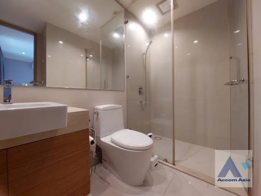 17  1 br Condominium For Sale in Sathorn ,Bangkok BRT Nararam 3 at The Breeze Narathiwas AA39426