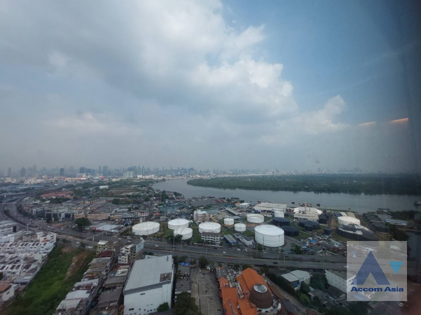 4  1 br Condominium For Sale in Sathorn ,Bangkok BRT Nararam 3 at The Breeze Narathiwas AA39426