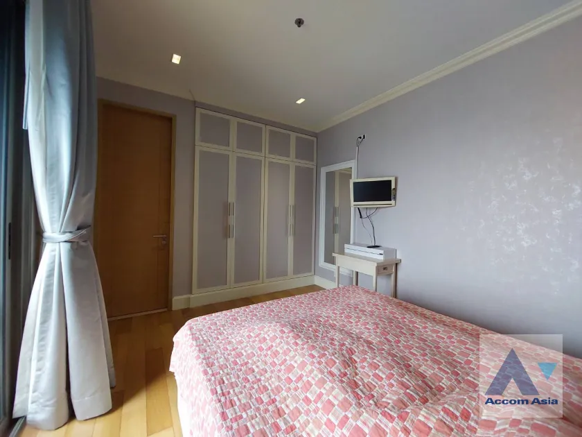 10  1 br Condominium For Sale in Sathorn ,Bangkok BRT Nararam 3 at The Breeze Narathiwas AA39426