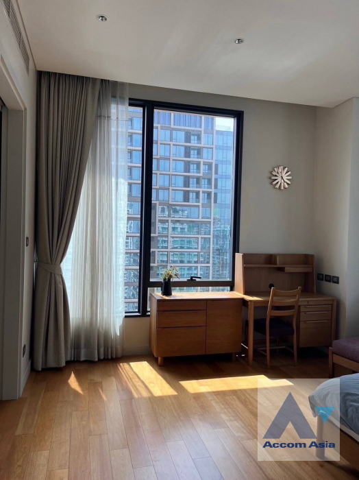 7  1 br Condominium For Rent in Ploenchit ,Bangkok BTS Chitlom at Sindhorn Residence AA39439