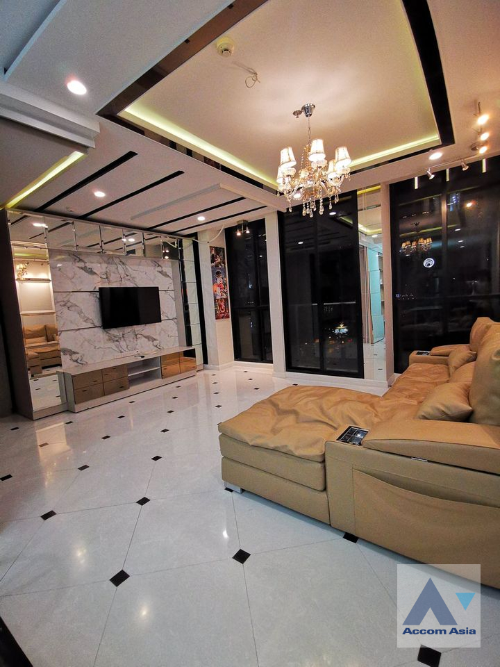  2  2 br Condominium for rent and sale in Ploenchit ,Bangkok BTS Ploenchit at Noble Ploenchit AA39441