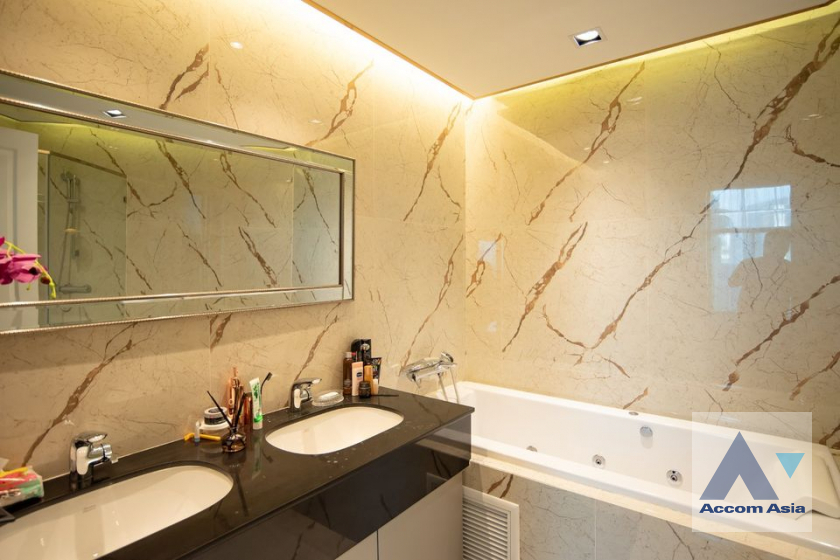 9  2 br Condominium For Sale in Ratchadaphisek ,Bangkok MRT Rama 9 at Belle Grand Rama 9  (Belle Avenue) AA39461