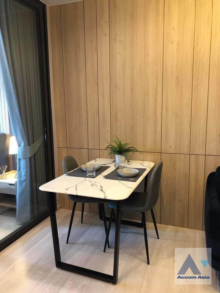 4  1 br Condominium For Rent in Ploenchit ,Bangkok BTS Ploenchit at Life One Wireless AA39468