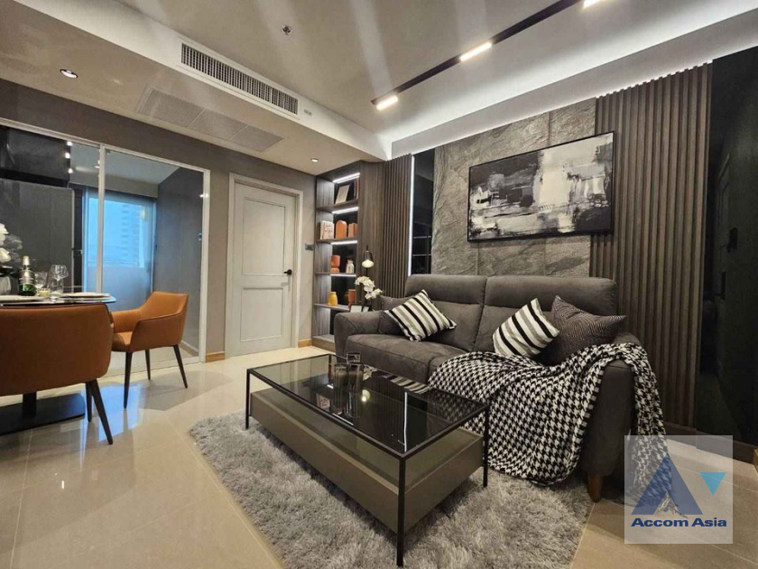 5  1 br Condominium For Sale in Ratchadaphisek ,Bangkok MRT Thailand Cultural Center at Supalai Wellington II AA39481