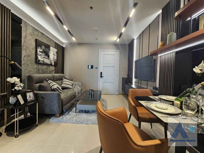 6  1 br Condominium For Sale in Ratchadaphisek ,Bangkok MRT Thailand Cultural Center at Supalai Wellington II AA39481