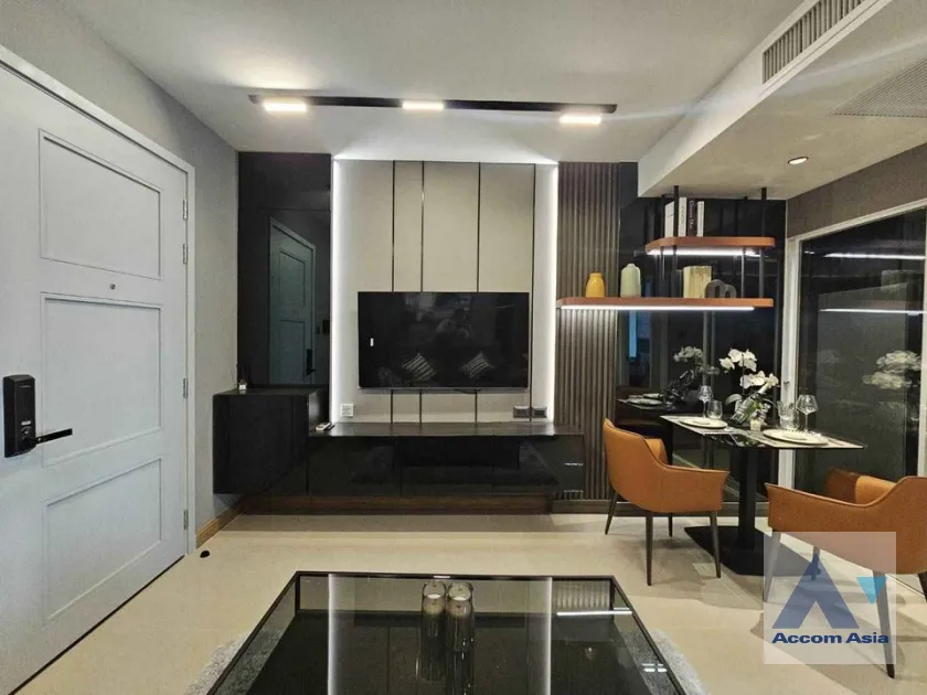 unit 1 Bedroom  Condominium For Sale in Ratchadaphisek, Bangkok  near MRT Thailand Cultural Center (AA39481)