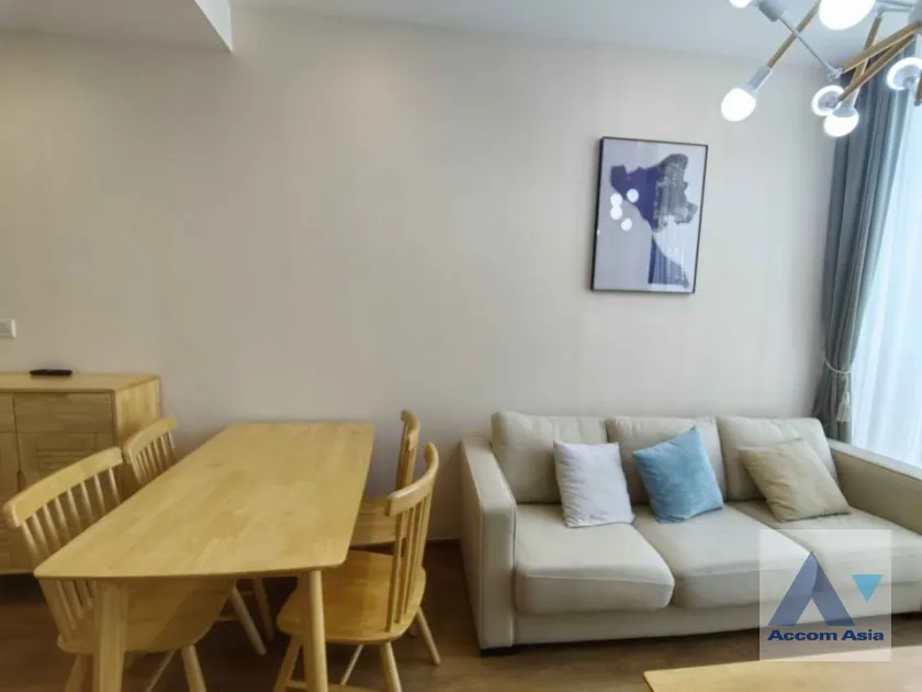 unit 2 Bedrooms  Condominium For Rent in Sukhumvit, Bangkok  near BTS Phrom Phong (AA39483)