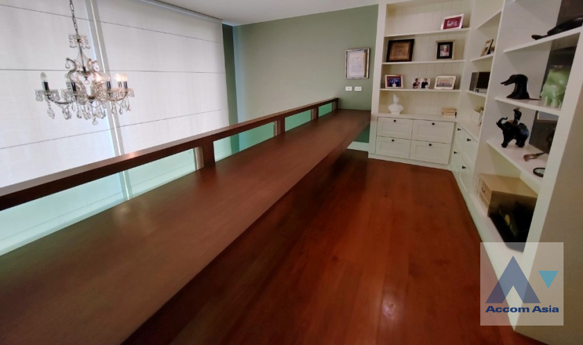6  3 br Townhouse For Sale in Sukhumvit ,Bangkok BTS Ekkamai at The Parklane 12 AA39489