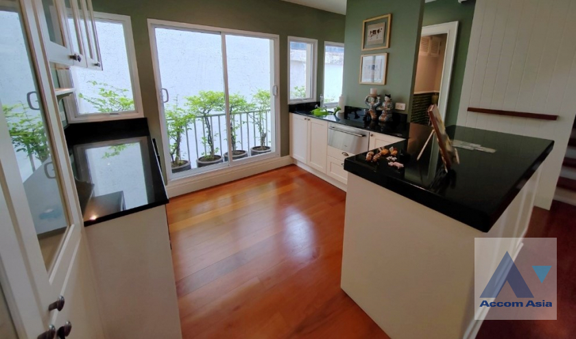 13  3 br Townhouse For Sale in Sukhumvit ,Bangkok BTS Ekkamai at The Parklane 12 AA39489