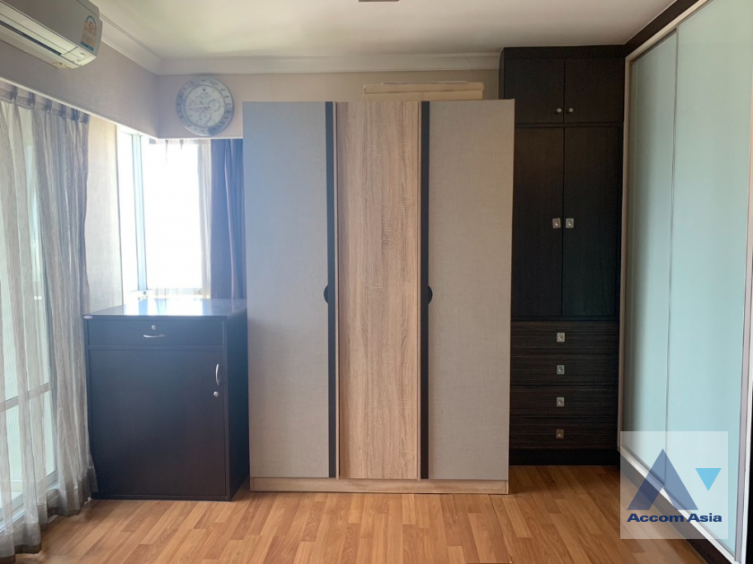 6  2 br Condominium For Sale in Ratchadaphisek ,Bangkok MRT Phetchaburi - MRT Rama 9 at Lumpini Place Rama 9-Ratchada  AA39491