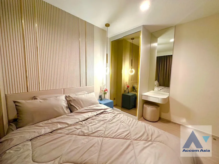 unit 1 Bedroom  Condominium For Rent in ,   near MRT Rama 9 - ARL Makkasan (AA39493)