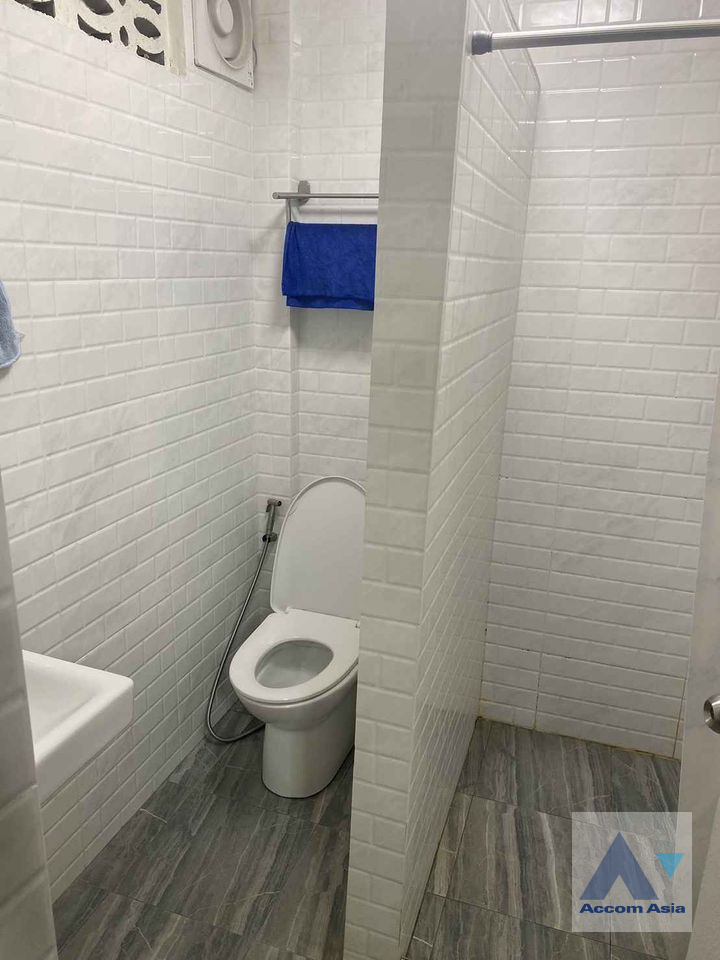  1  3 br Townhouse For Sale in Bang Na ,Bangkok BTS Udomsuk AA39498