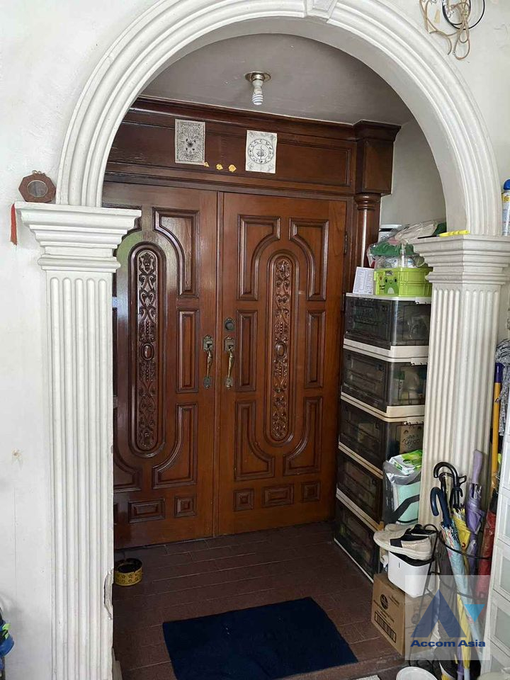 11  3 br Townhouse For Sale in Bang Na ,Bangkok BTS Udomsuk AA39498