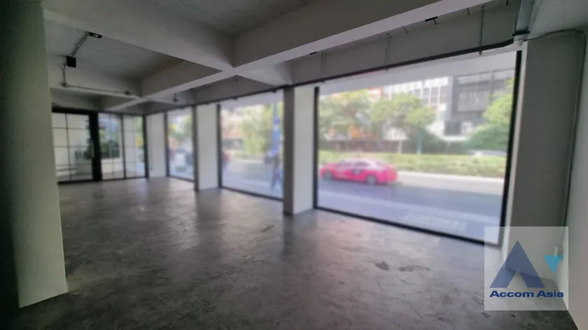 unit Building For Rent in Sukhumvit, Bangkok  near BTS Phra khanong (AA39512)
