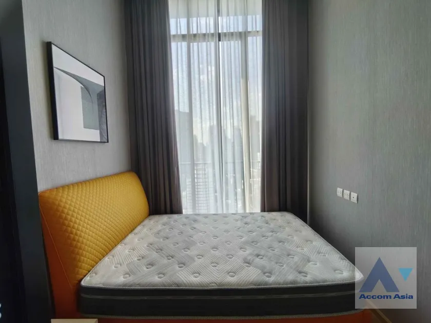 unit 2 Bedrooms  Condominium For Rent in Sukhumvit, Bangkok  near BTS Phrom Phong (AA39518)